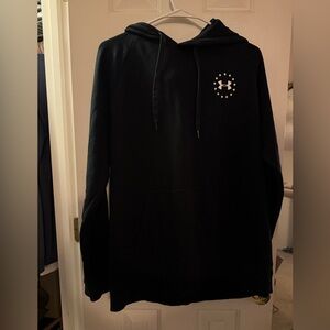 Under Armour Men's Black Hoodie with Logo XL